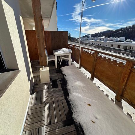 Superbe Appartement Avec Piscine Et Garage Péone Exterior foto